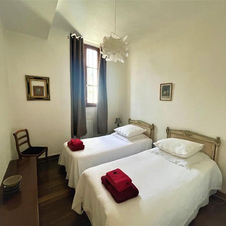 Très bel appartement dijonnais place Wilson Buitenkant foto